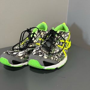 ASICS hyper tri men’s size 12 running shoe